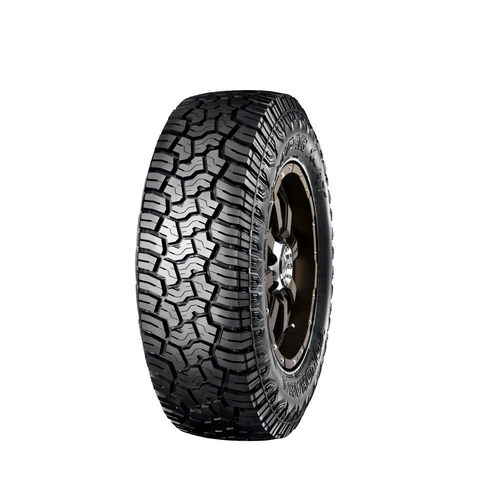 265/70 R17 121/118Q YOKOHAMA G016